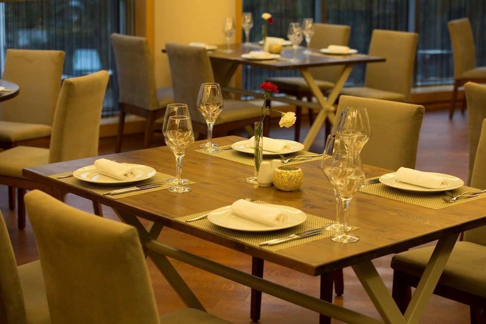 Grand Pasha Luxury Central Nicosia Hotel & Casino Zewnętrze zdjęcie