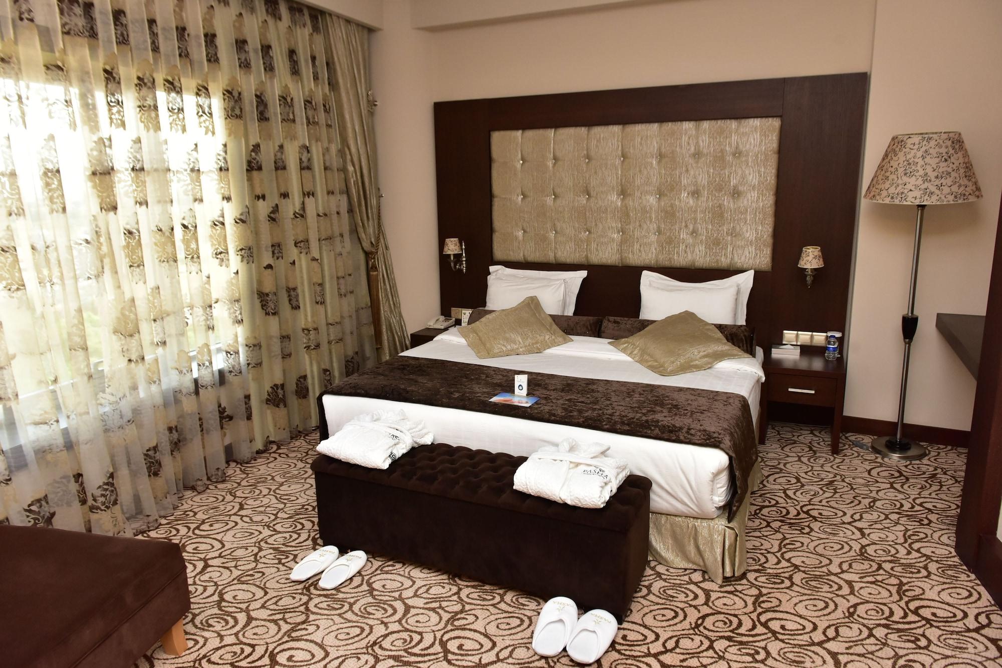 Grand Pasha Luxury Central Nicosia Hotel & Casino Zewnętrze zdjęcie