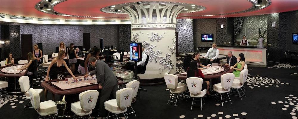 Grand Pasha Luxury Central Nicosia Hotel & Casino Zewnętrze zdjęcie