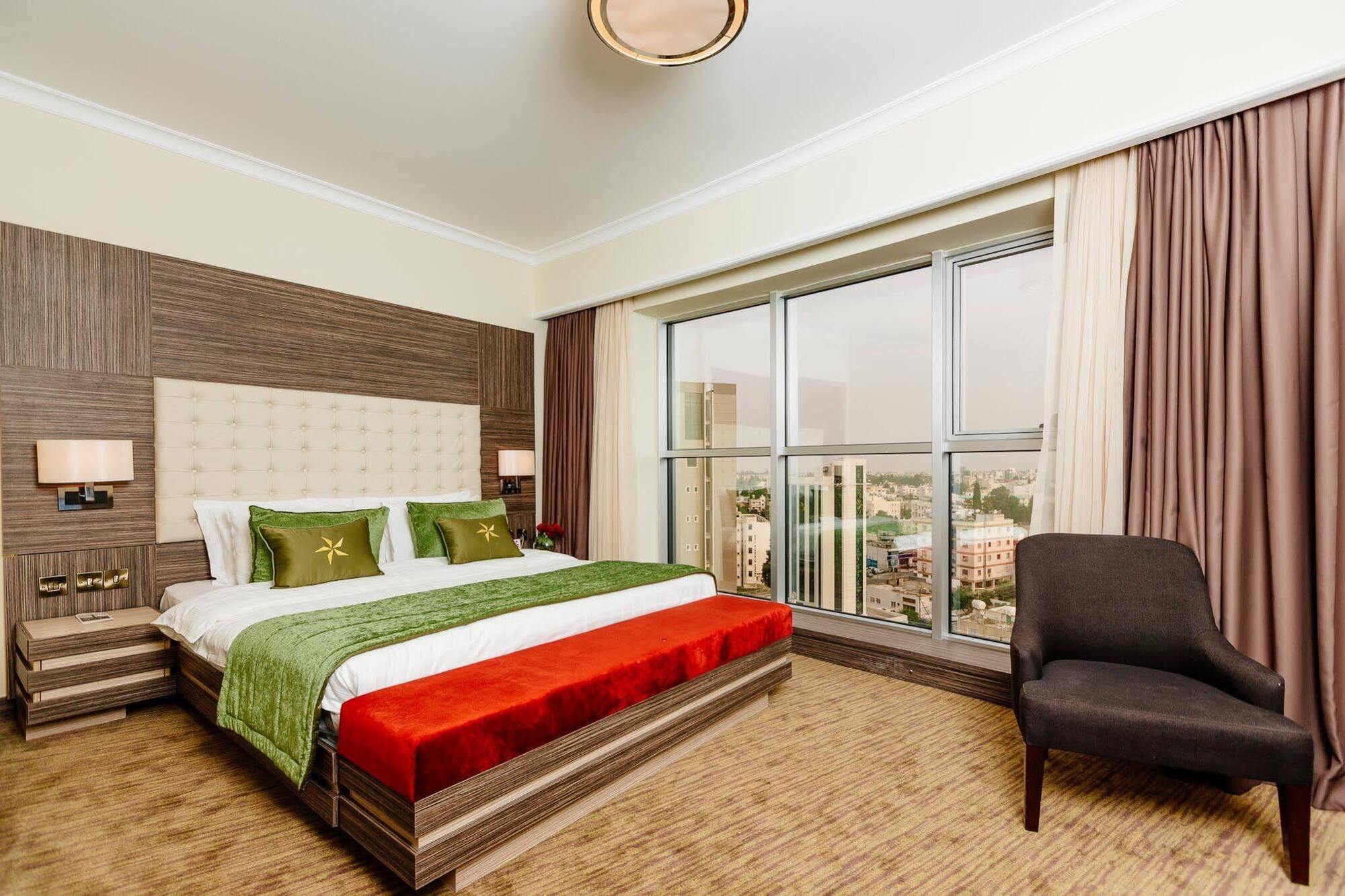 Grand Pasha Luxury Central Nicosia Hotel & Casino Zewnętrze zdjęcie